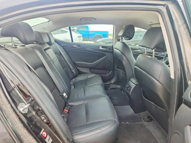 2014 KIA CADENZA PREMIUM  