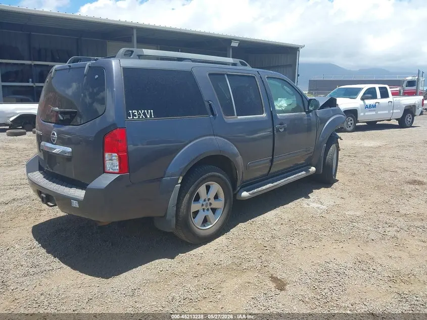 2012 NISSAN PATHFINDER SV