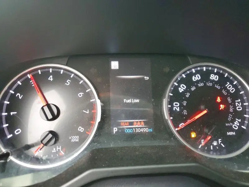 2019 TOYOTA RAV4 LE  