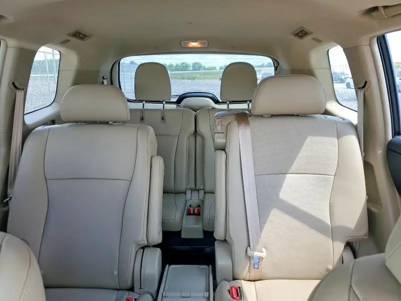 2012 TOYOTA HIGHLANDER LIMITED  