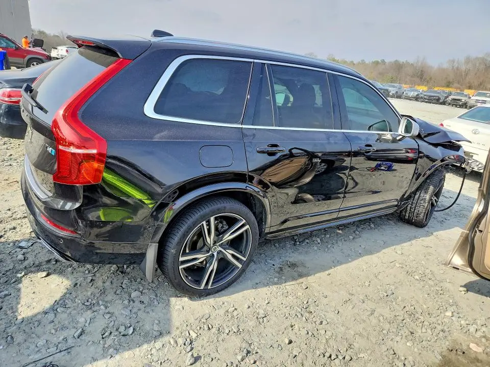 2019 VOLVO XC90 T6 R-DESIGN  