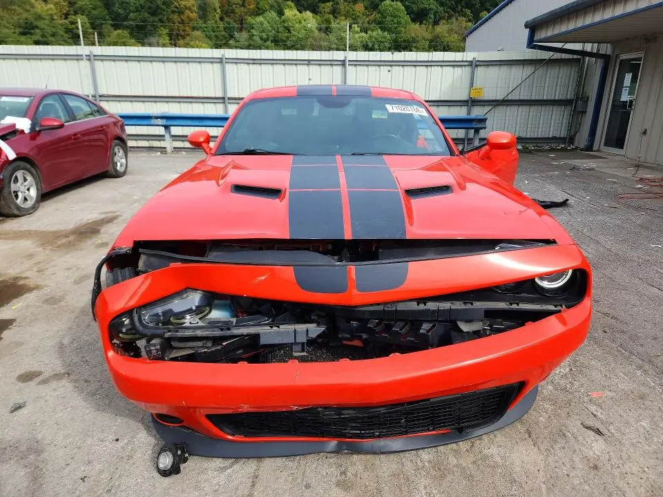 2017 DODGE CHALLENGER SXT  