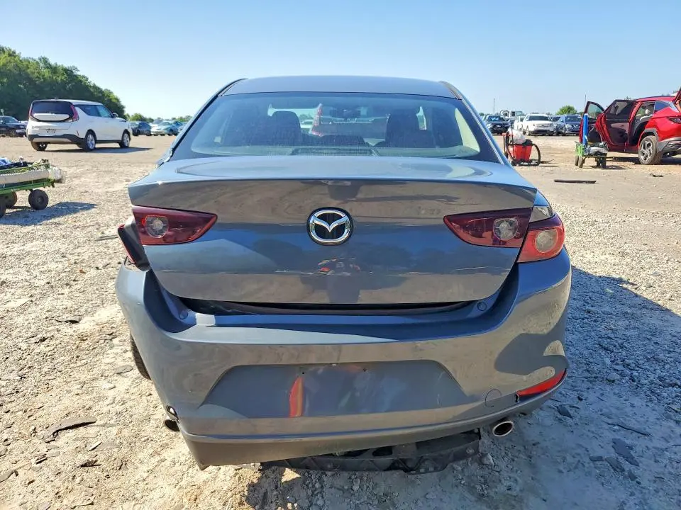 2023 MAZDA 3 PREFERRED  