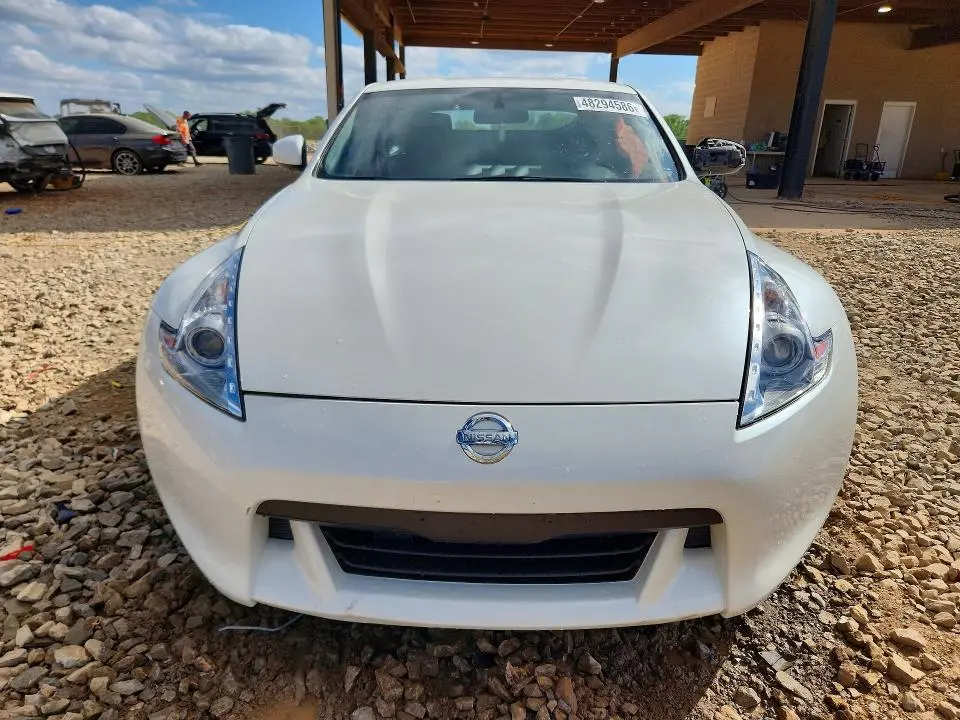 2011 NISSAN 370Z BASE  