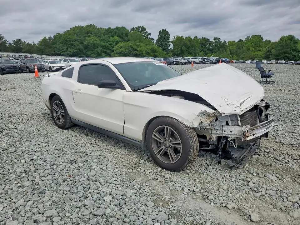2012 FORD MUSTANG   