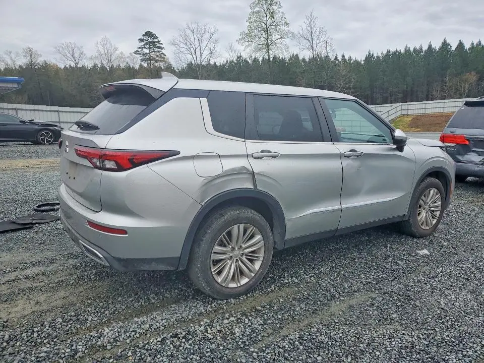 2022 MITSUBISHI OUTLANDER ES  