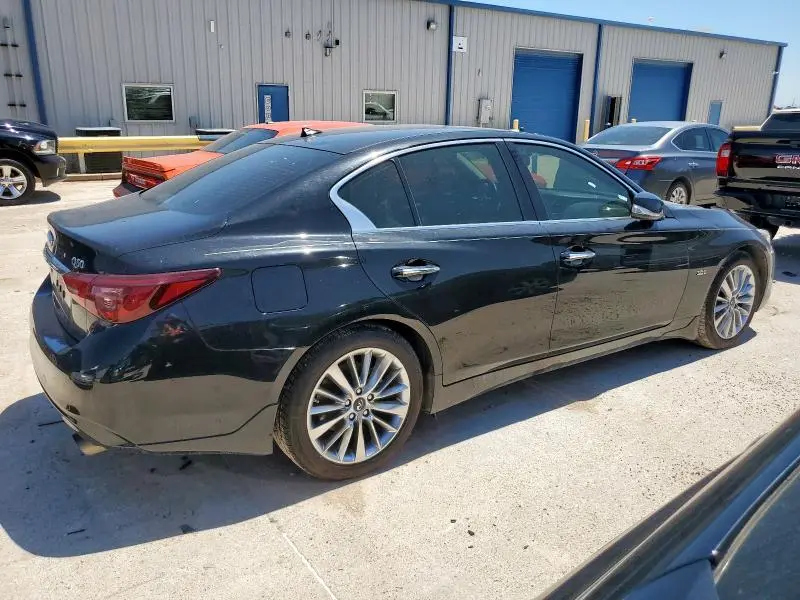 2018 INFINITI Q50 LUXE
