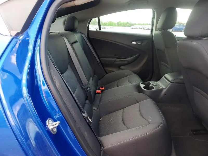 2017 CHEVROLET VOLT LT  