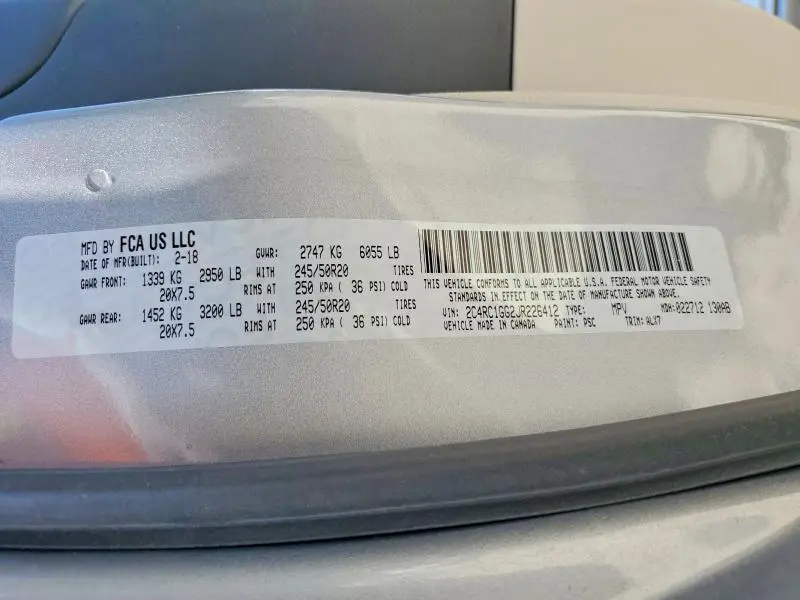 2018 CHRYSLER PACIFICA LIMITED  