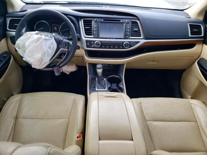 2017 TOYOTA HIGHLANDER LIMITED  