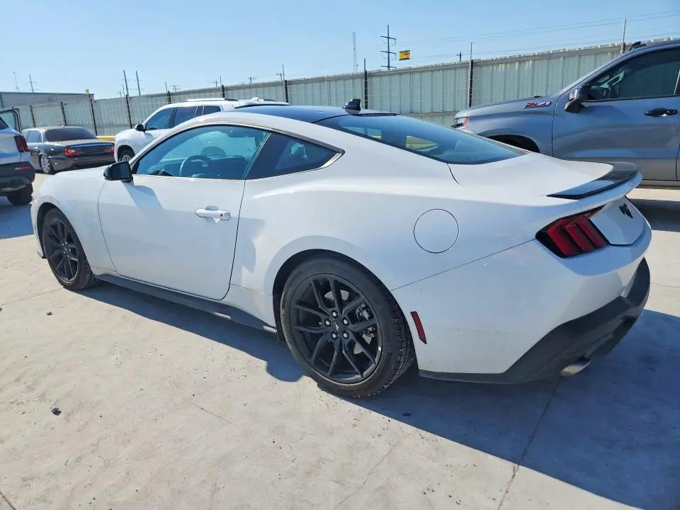 2025 FORD MUSTANG   