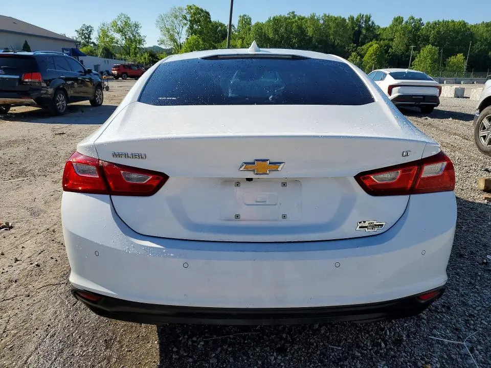 2016 CHEVROLET MALIBU LT  