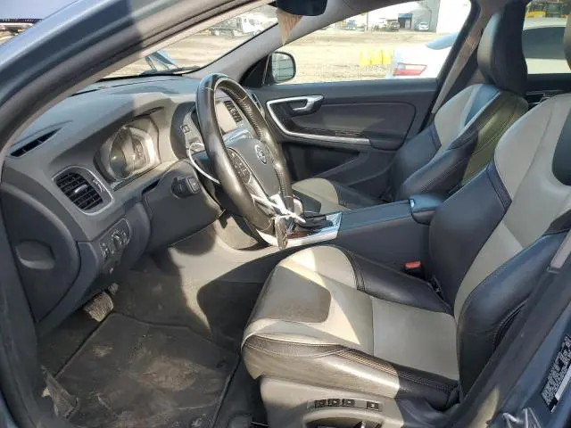 2017 VOLVO V60 CROSS COUNTRY PLATINUM  