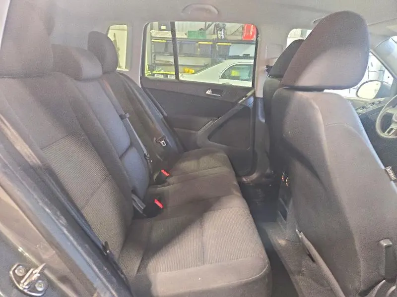2012 VOLKSWAGEN TIGUAN S  