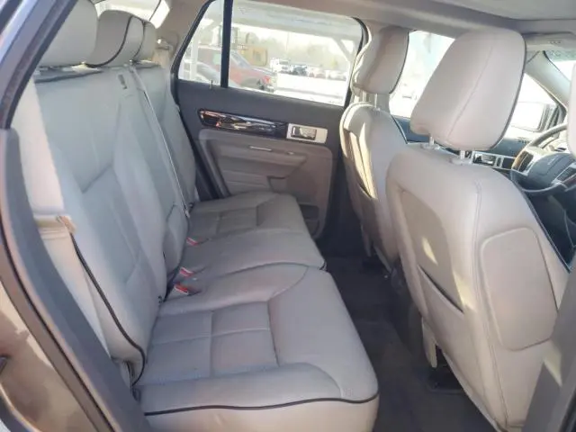 2010 LINCOLN MKX   