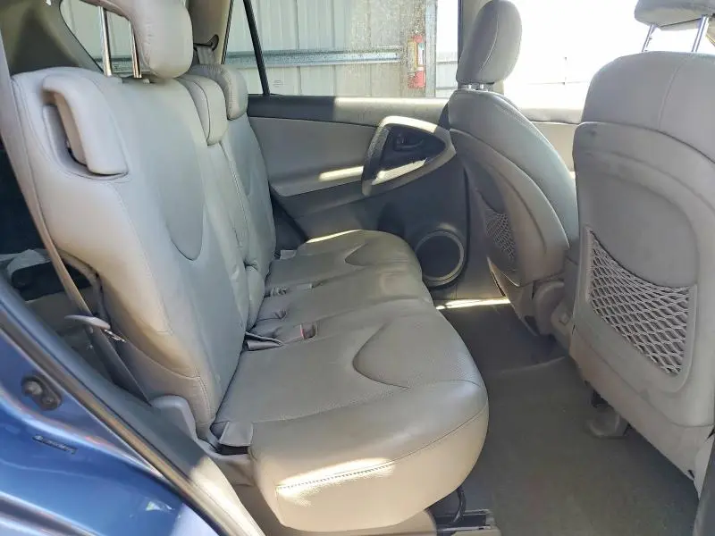 2011 TOYOTA RAV4 LIMITED  