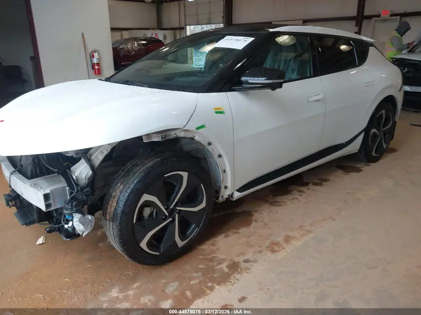 2023 KIA EV6 GT-LINE