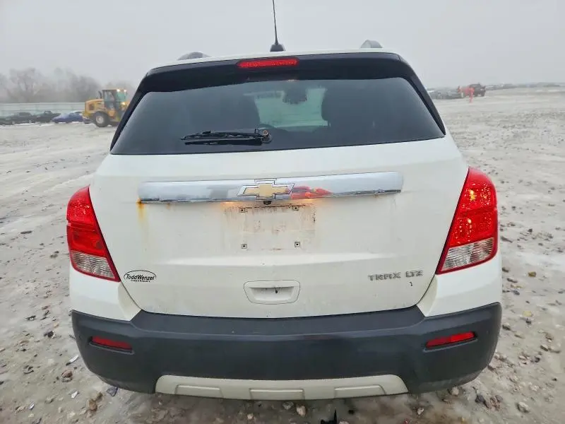 2016 CHEVROLET TRAX LTZ  