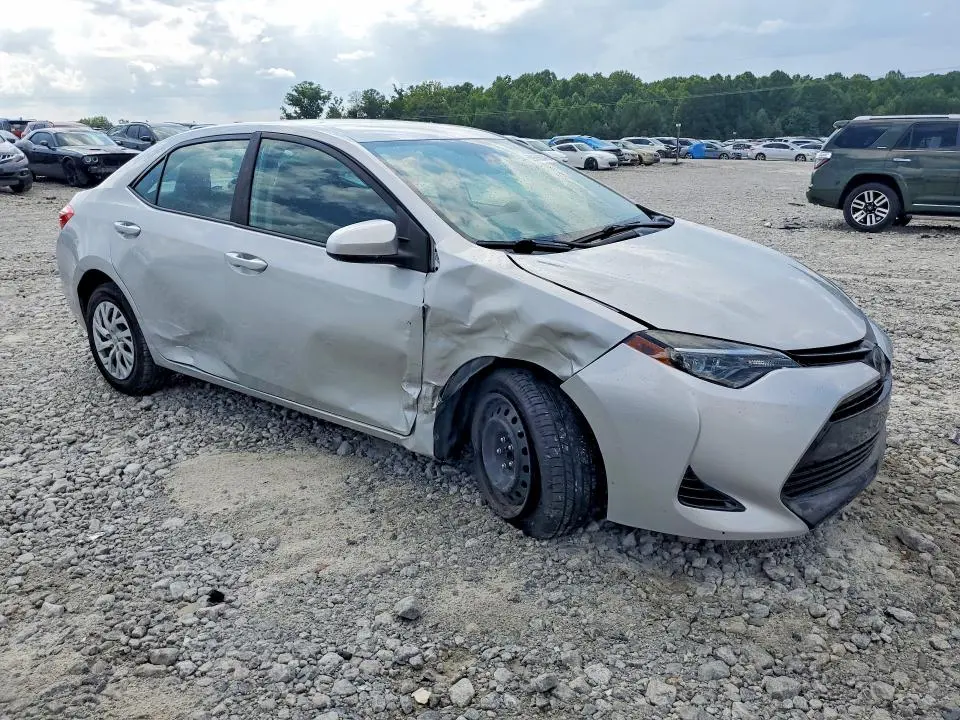 2019 TOYOTA COROLLA   