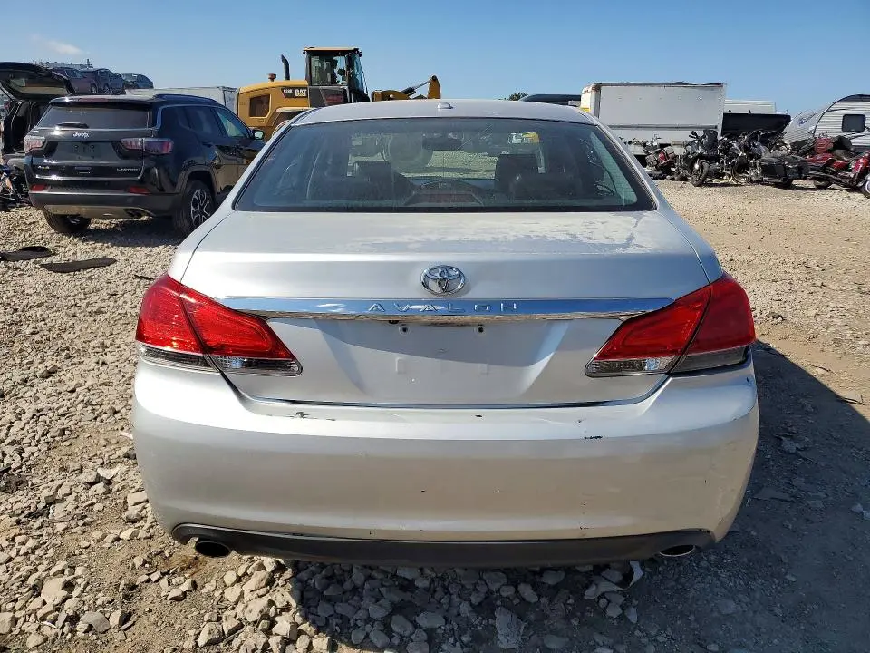 2011 TOYOTA AVALON BASE  