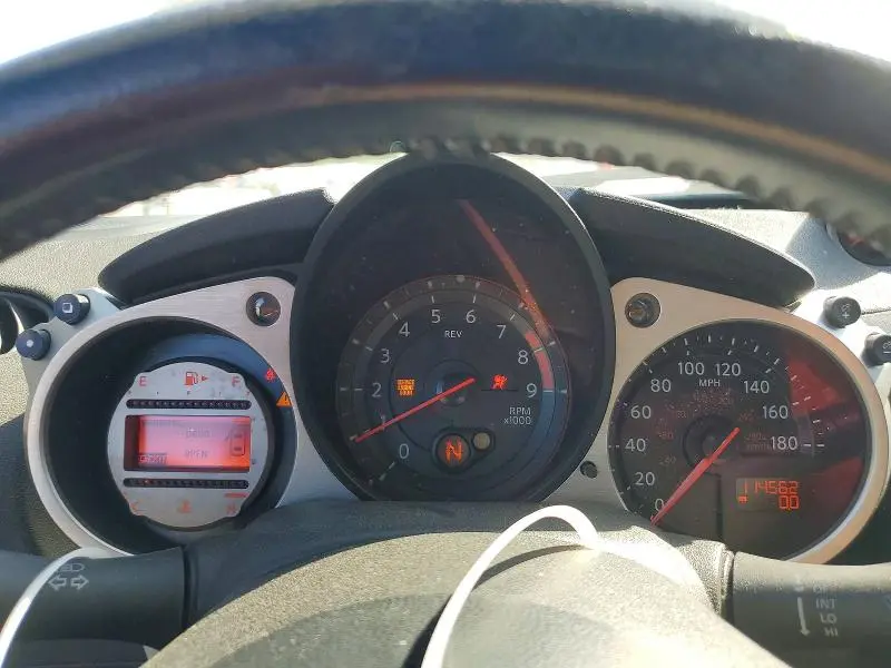 2010 NISSAN 370Z BASE  