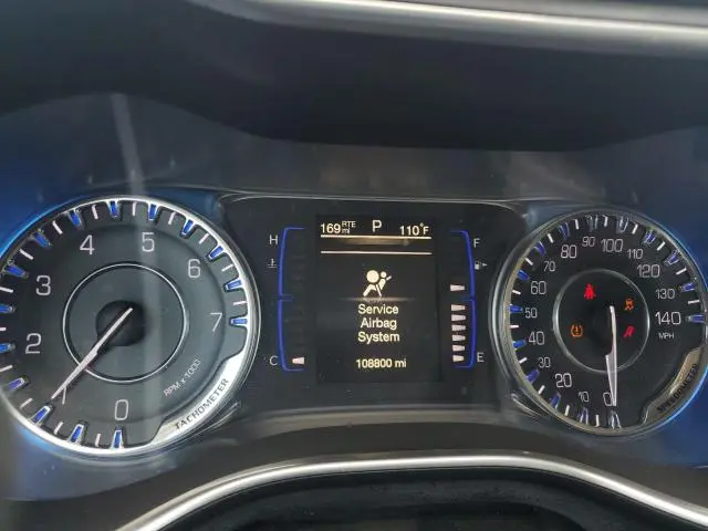 2016 CHRYSLER 200 LIMITED  