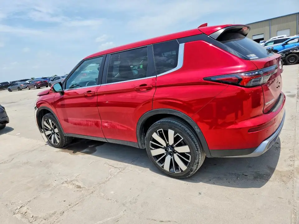 2025 MITSUBISHI OUTLANDER SE  