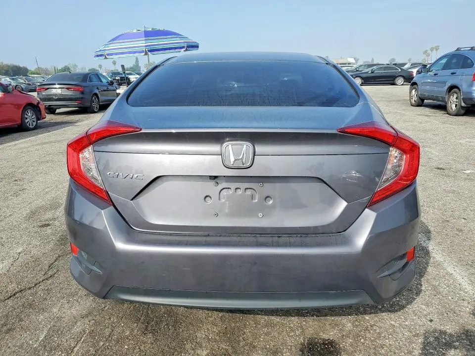 2018 HONDA CIVIC LX  