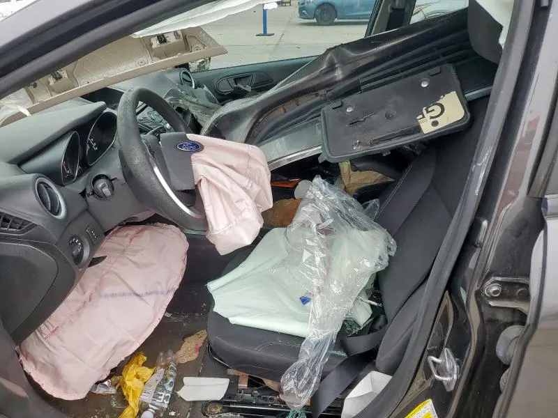 2018 FORD FIESTA SE  
