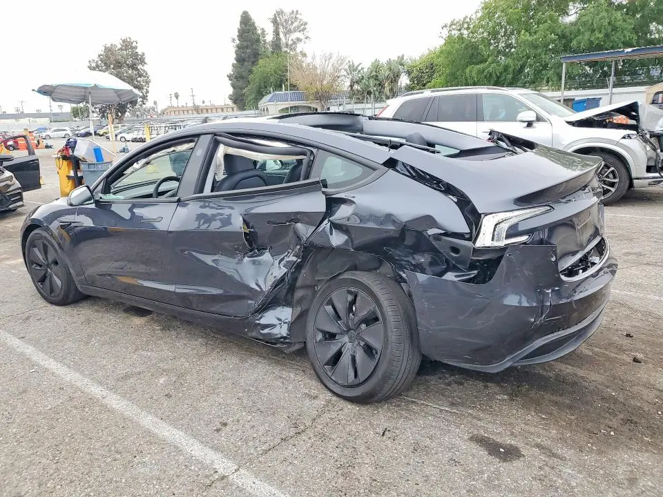 2024 TESLA MODEL 3   
