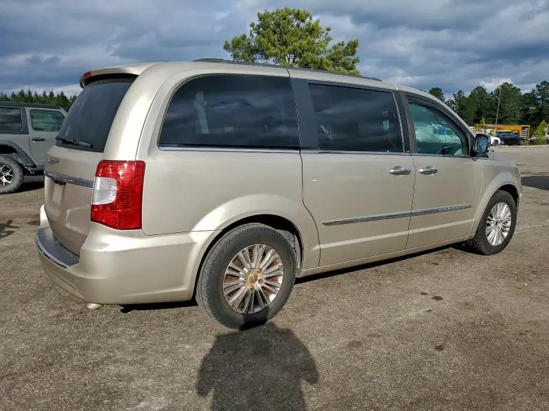 2013 CHRYSLER TOWN & COUNTRY TOURING L  