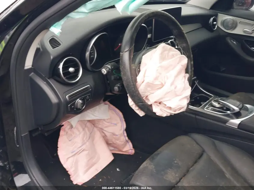 2015 MERCEDES-BENZ C 300 4MATIC