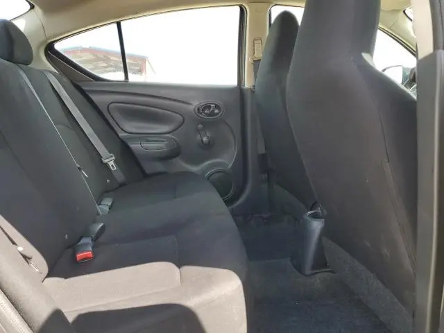 2014 NISSAN VERSA S  