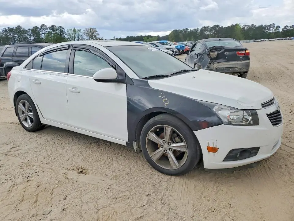 2014 CHEVROLET CRUZE LT  