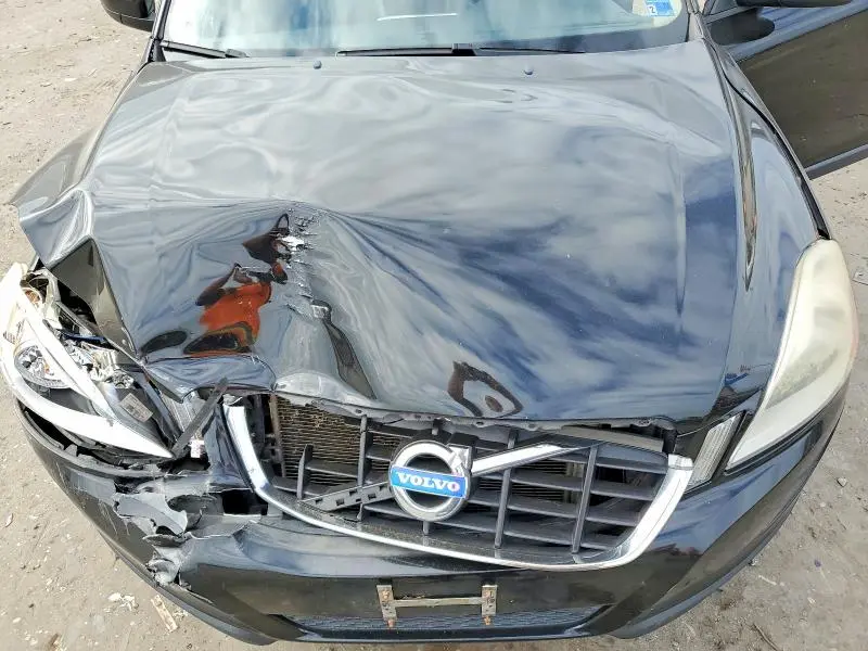 2012 VOLVO XC60 3.2  