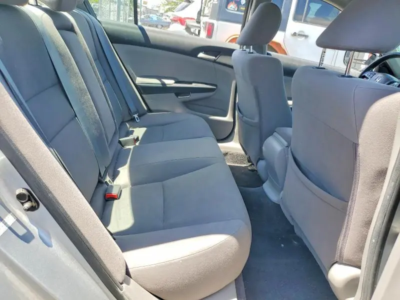 2012 HONDA ACCORD LX  