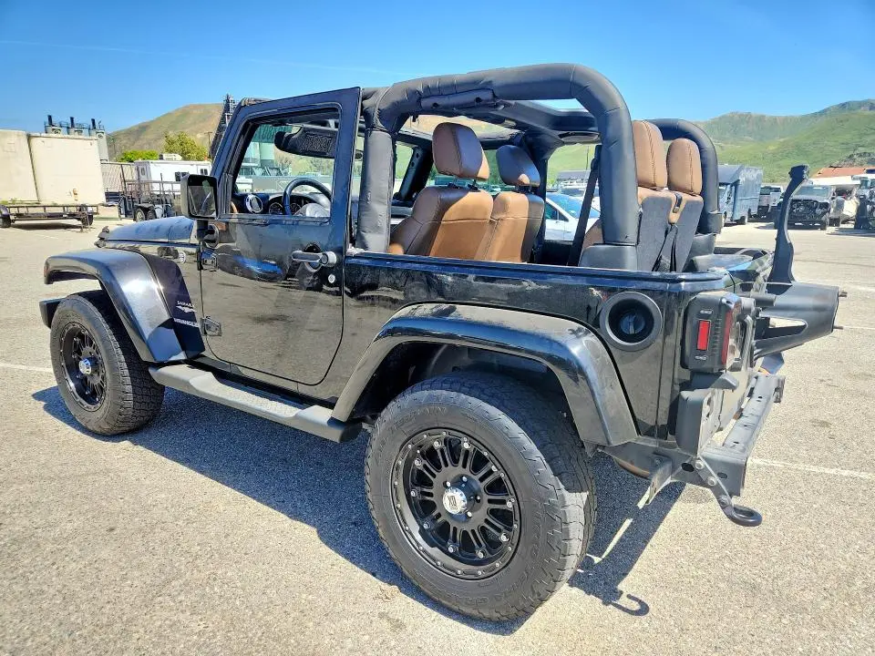 2011 JEEP WRANGLER SAHARA  