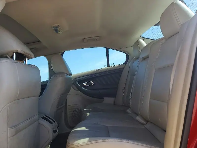 2010 FORD TAURUS SEL  