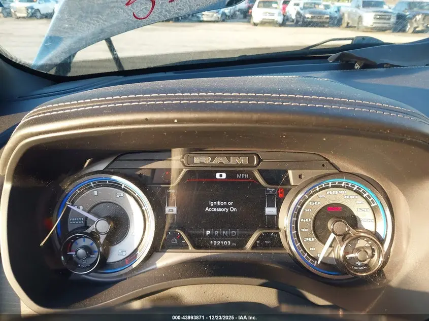 2022 RAM 1500 LIMITED  4X4 5'7 BOX