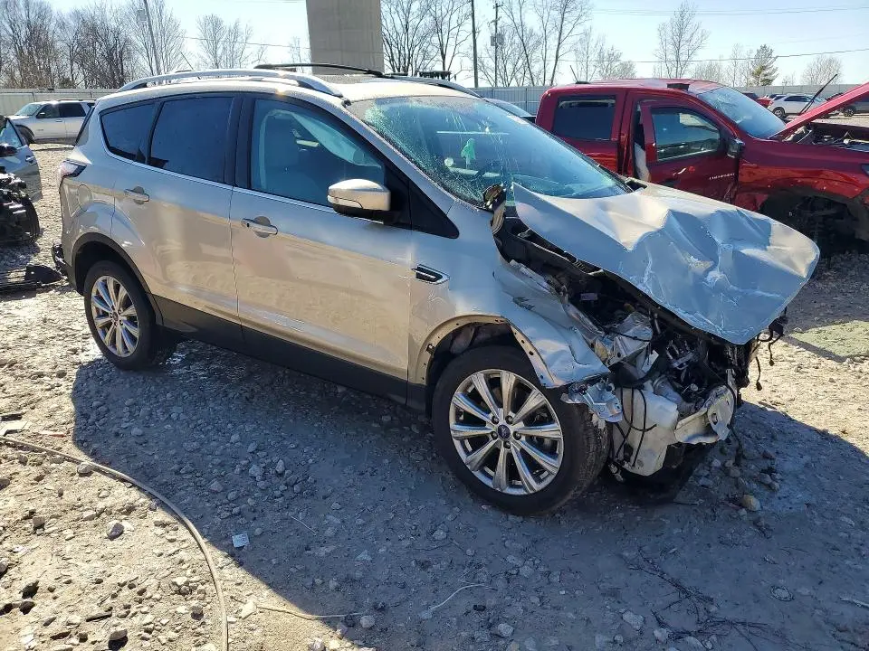 2017 FORD ESCAPE TITANIUM  