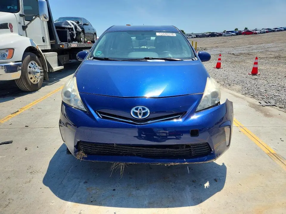 2014 TOYOTA PRIUS V TWO  