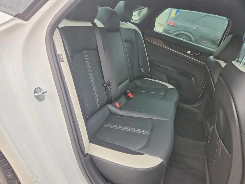 2025 KIA K5 GT LINE  