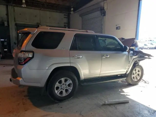 2017 TOYOTA 4RUNNER SR5  