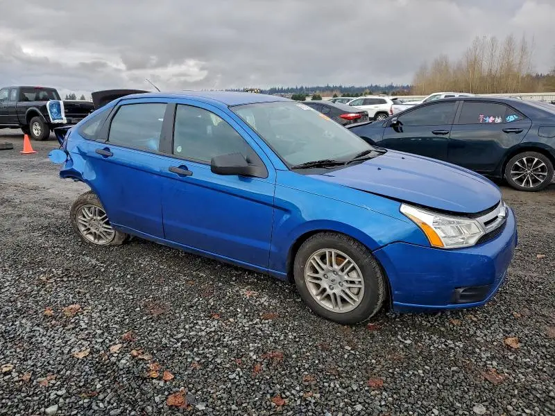2010 FORD FOCUS SE  