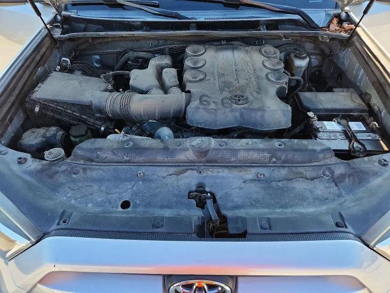 2019 TOYOTA 4RUNNER SR5  