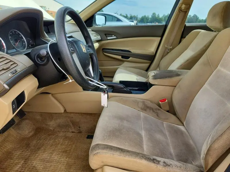 2010 HONDA ACCORD LX  
