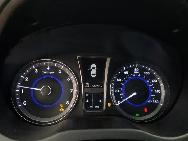 2013 HYUNDAI AZERA GLS  