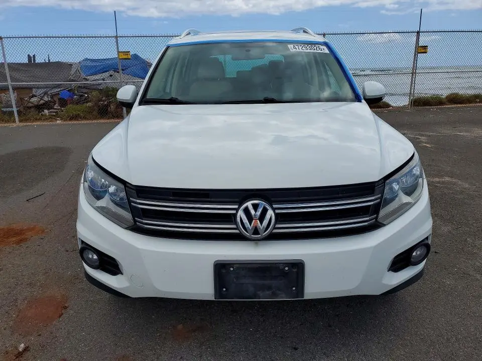 2014 VOLKSWAGEN TIGUAN S  