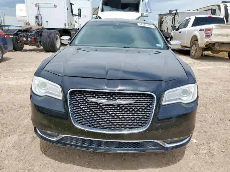 2016 CHRYSLER 300C   