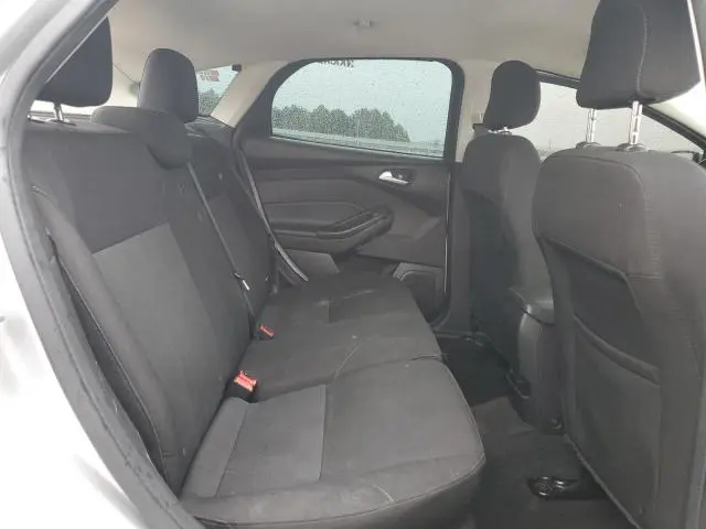 2018 FORD FOCUS SE  
